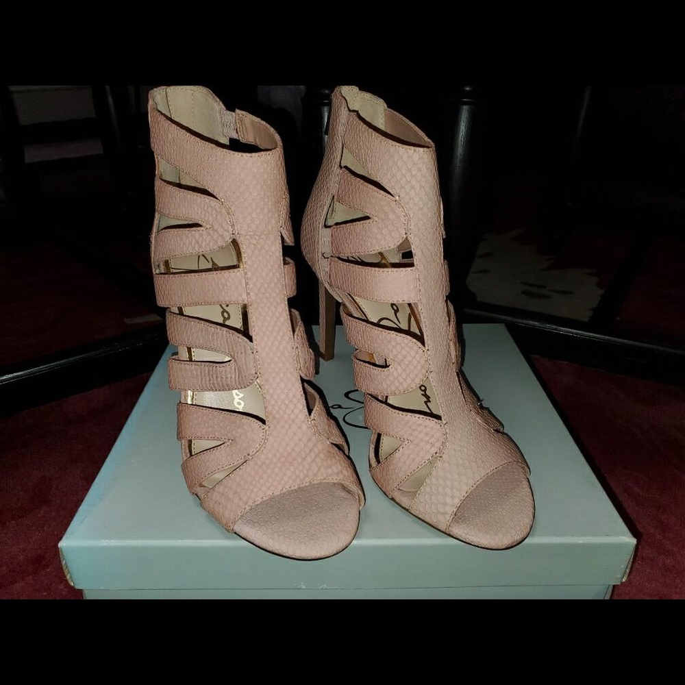 Jessica Simpson Carey heels -size 10
